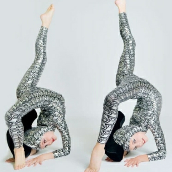 ⭐Host Pick⭐Girls Dance or Halloween Costume - Picture 2 of 6